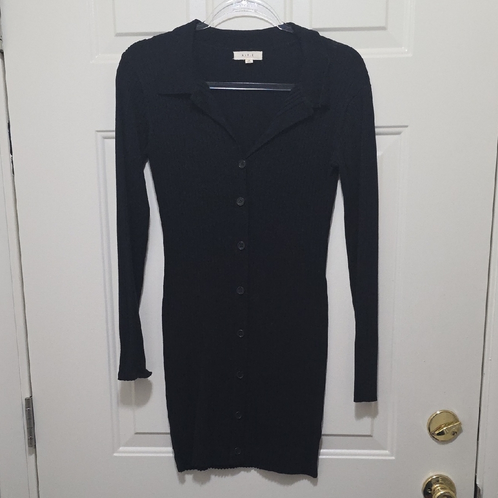 MARBLE Black Ribbed Button-Front Long Sleeve Dress
